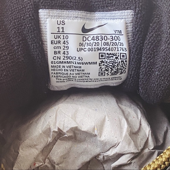 SOLD Nike x Undefeated Air Max 97 - Picture 6 of 9